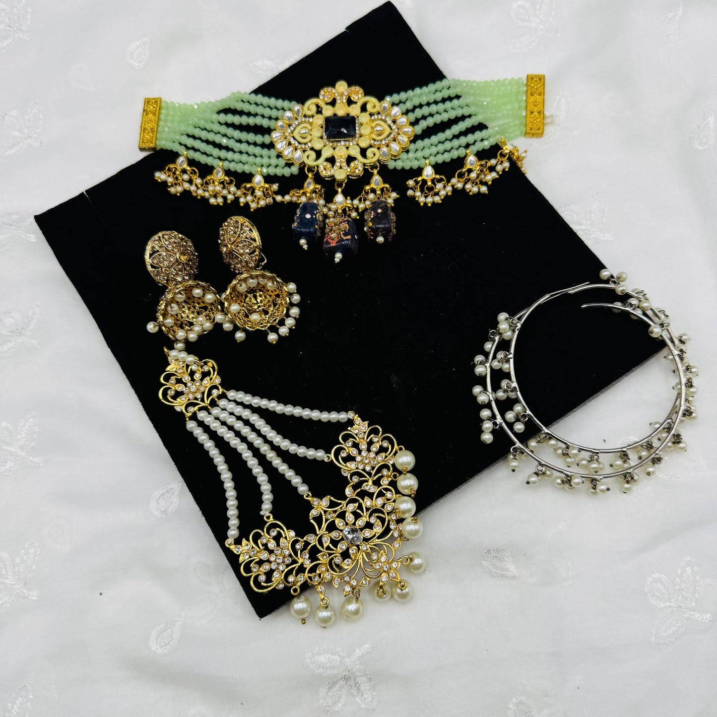 DEAL 13: With 4 articles_ Real price_4000_Discounted: 1800