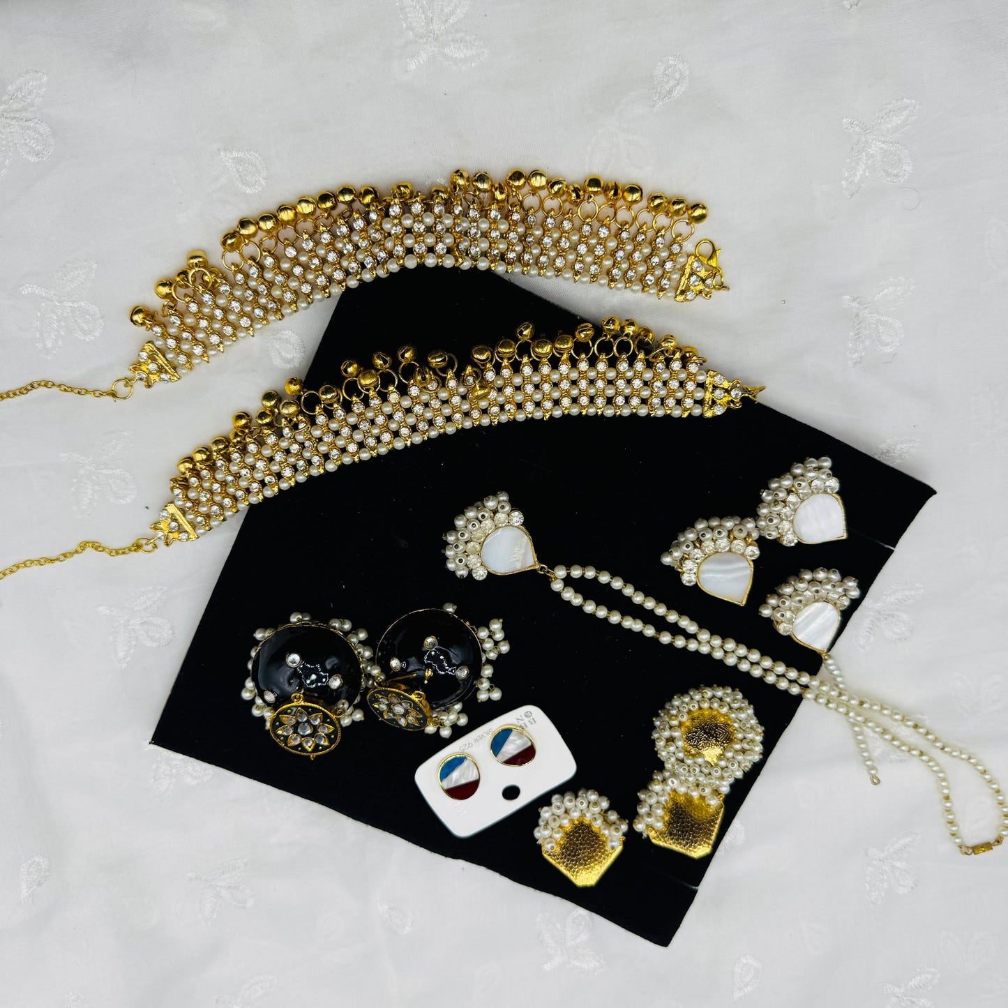 DEAL 17: With 5 articles_ Real price_4500_Discounted: 2200