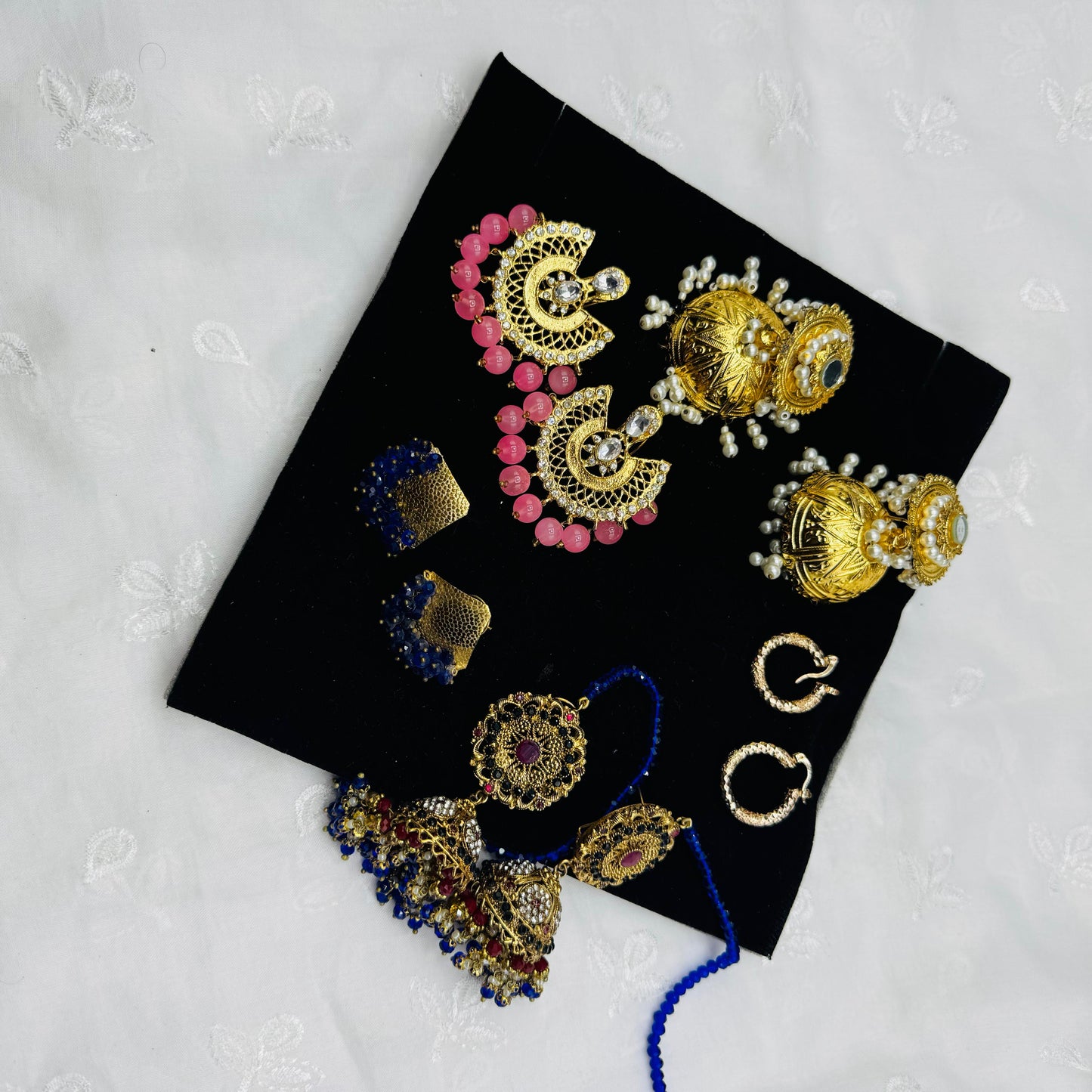 DEAL 23: With 5 articles_ Real price_4500_Discounted: 2200