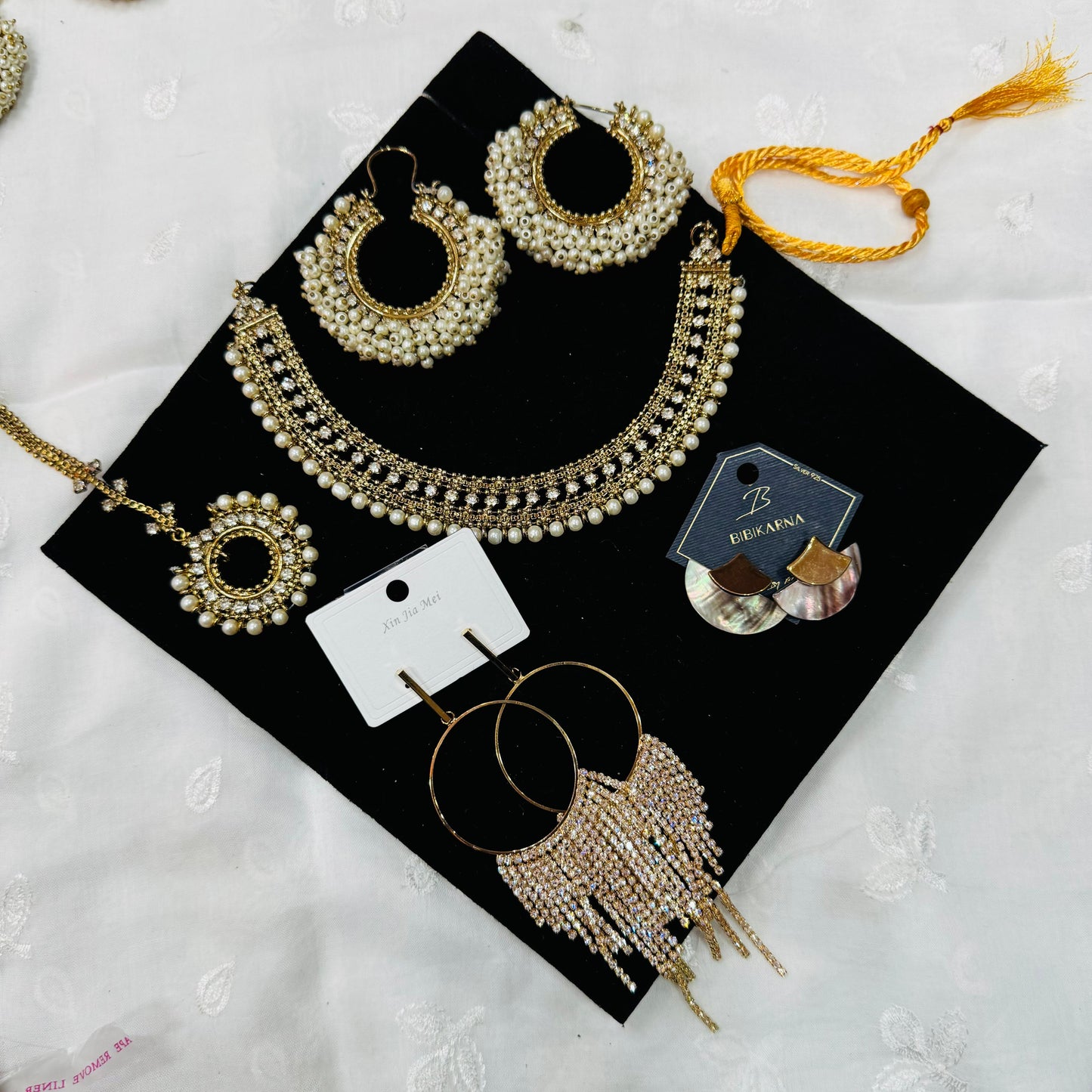 DEAL 36: With 4 articles_ Real price_4500_Discounted: 2200