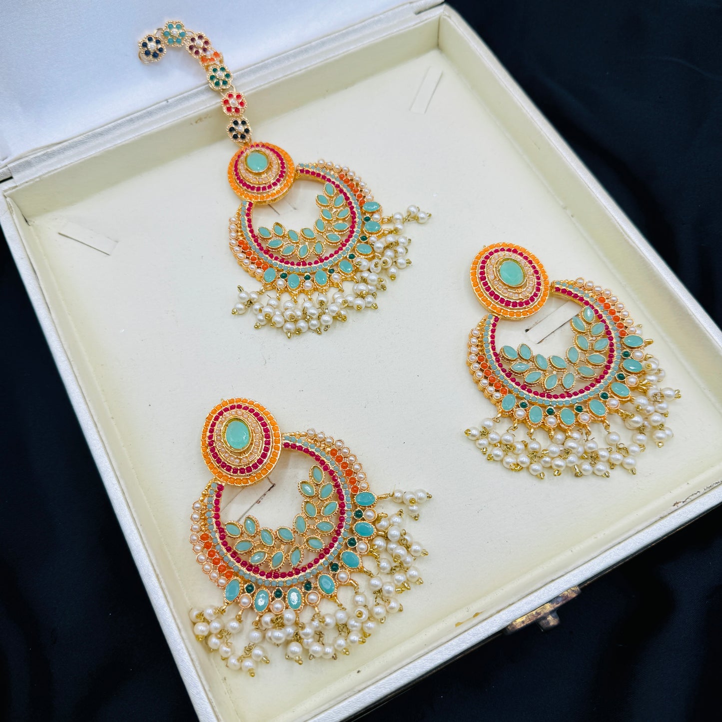 Beautiful Nauratan Teeka earrings