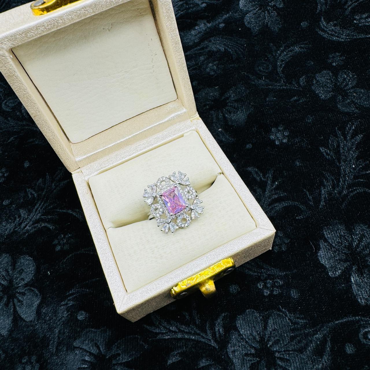 White Gold-Polish Ring with Semiprecious Stone