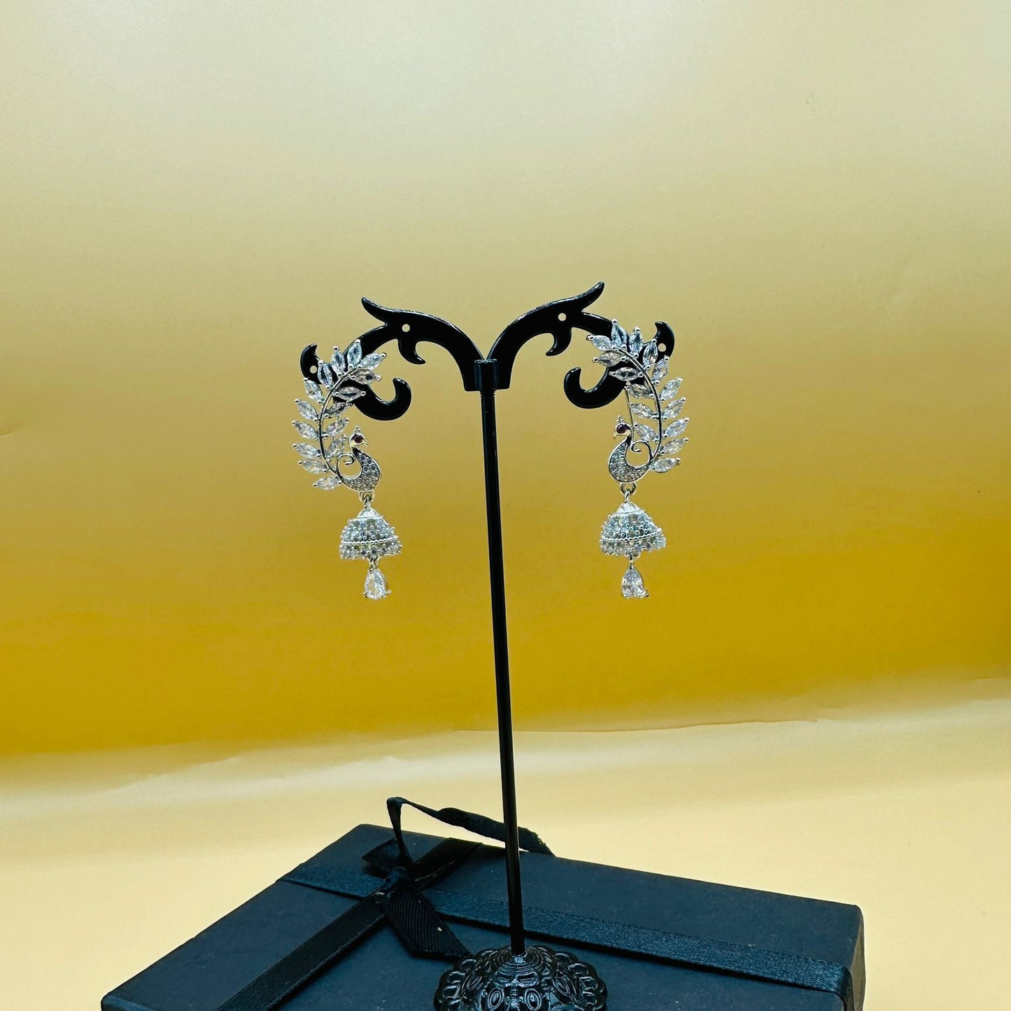 Zarqoon Earings