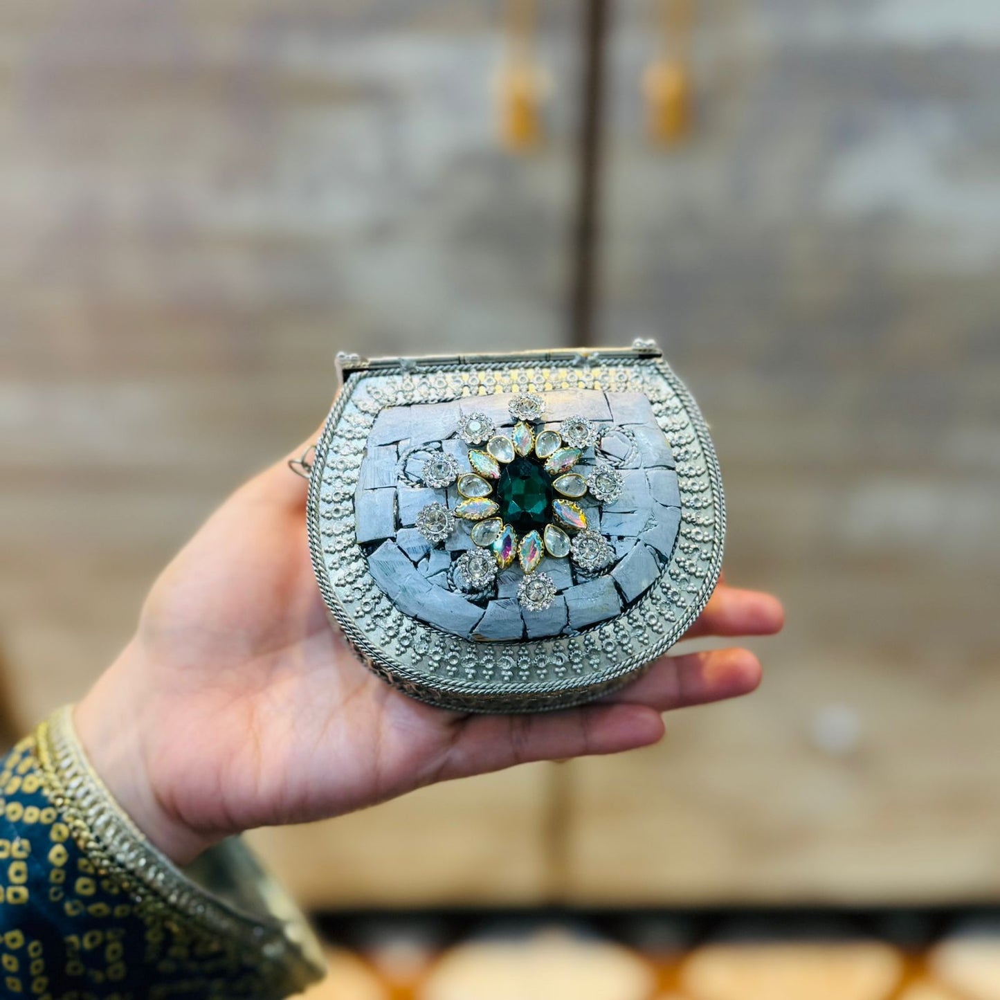Silver_Black Kundan Clutch