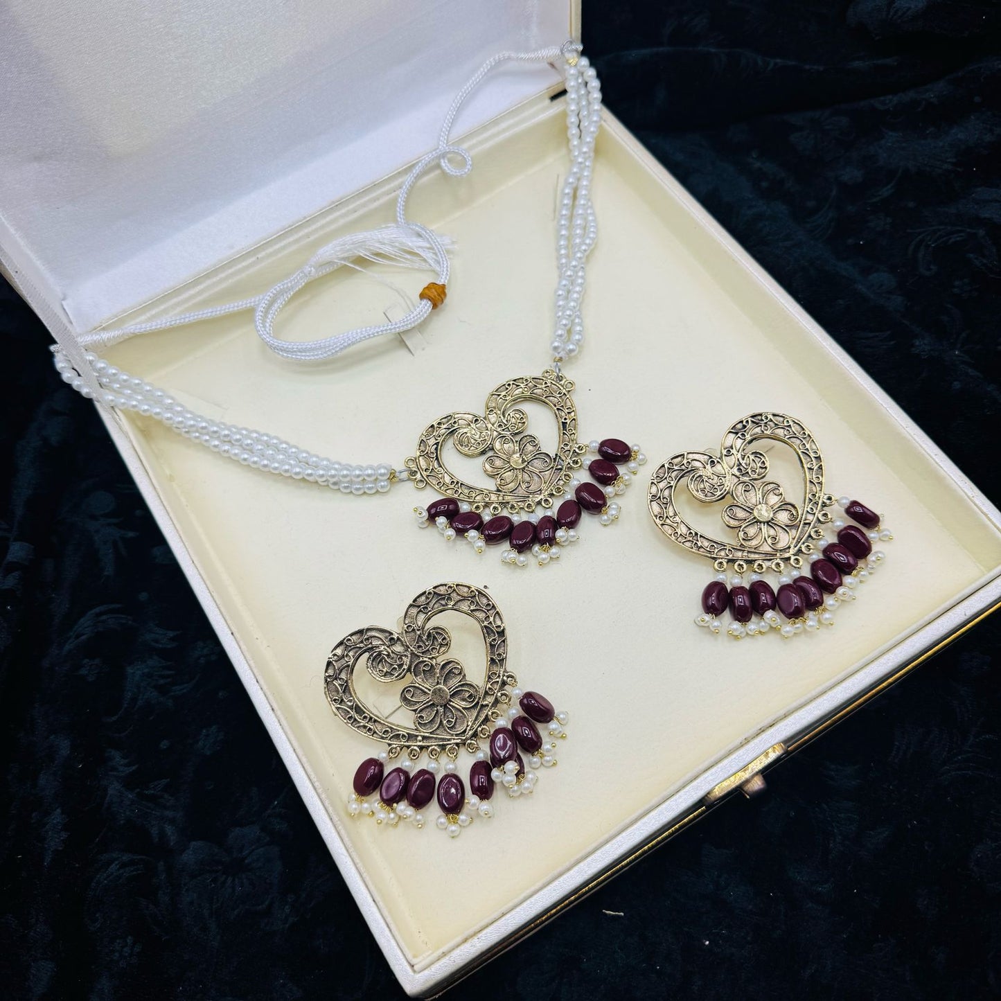 Afghani Heart set