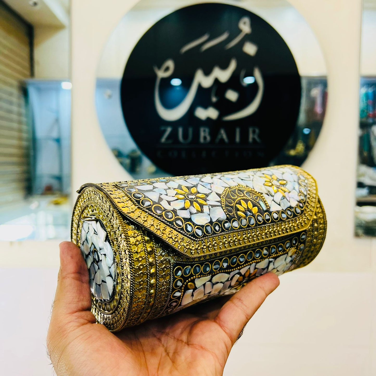 HandMade Golden Round Clutch