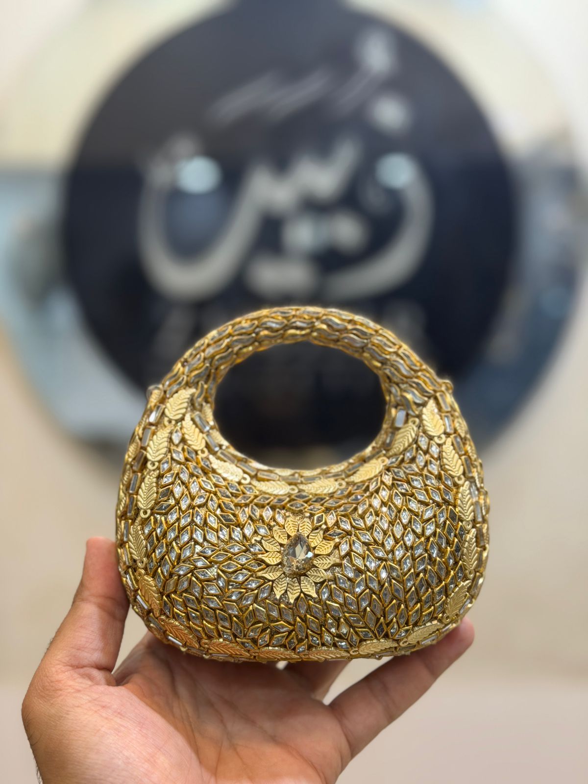 Stylish Kundan Moon Clutch_Design 2