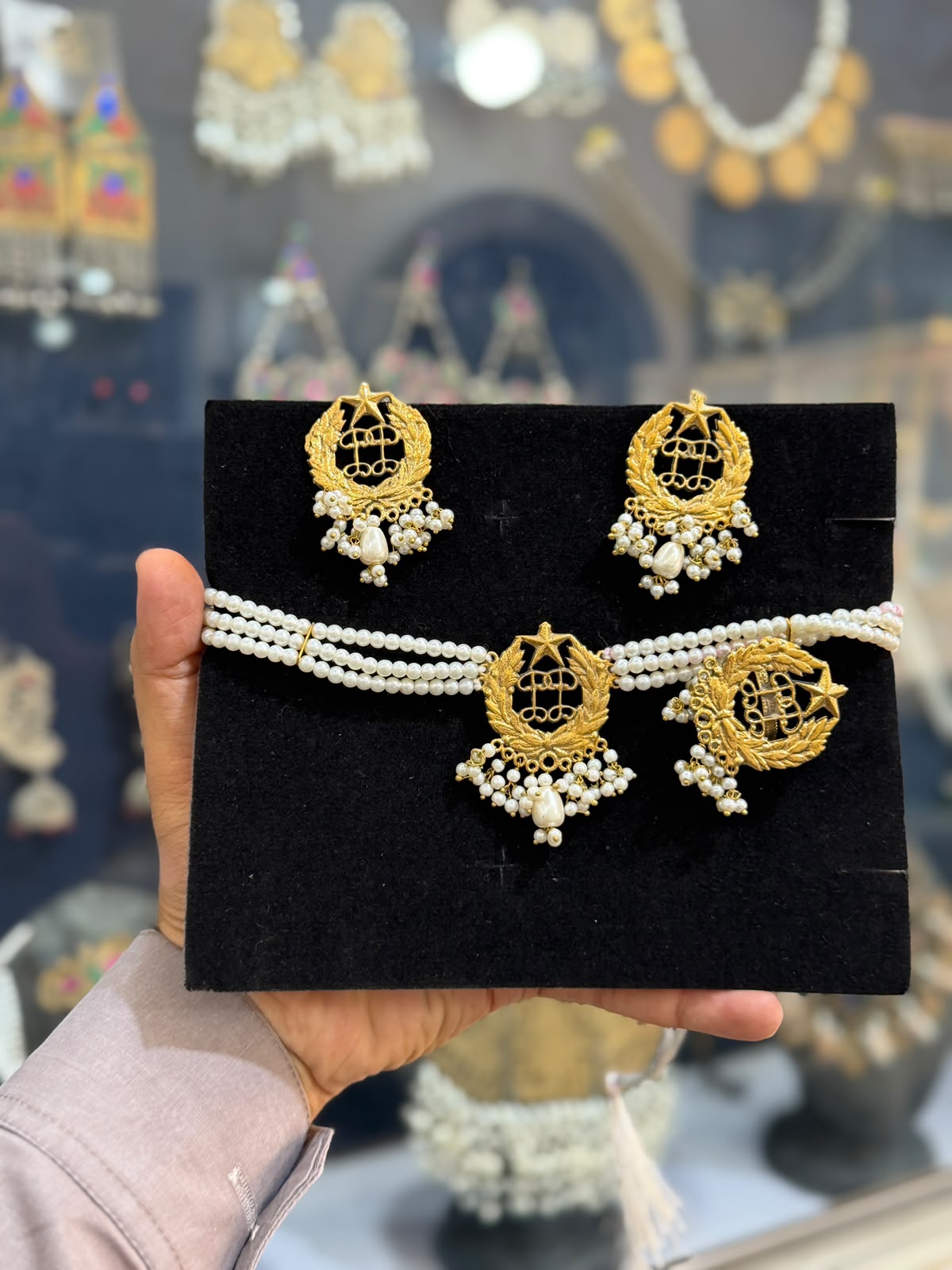 Stylish Designer Necklace Set with EarRings_Hot-Selling