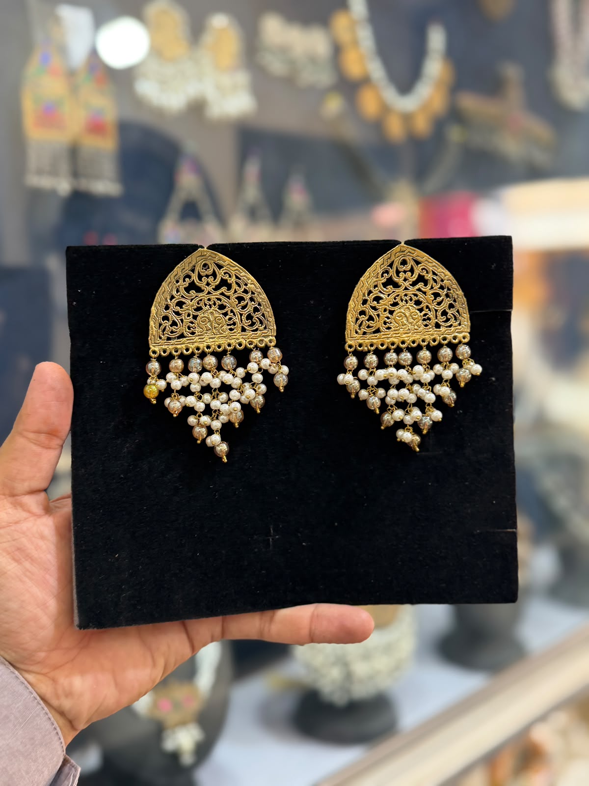 Stylish Designer Choker Set with Earrings_New Arrival