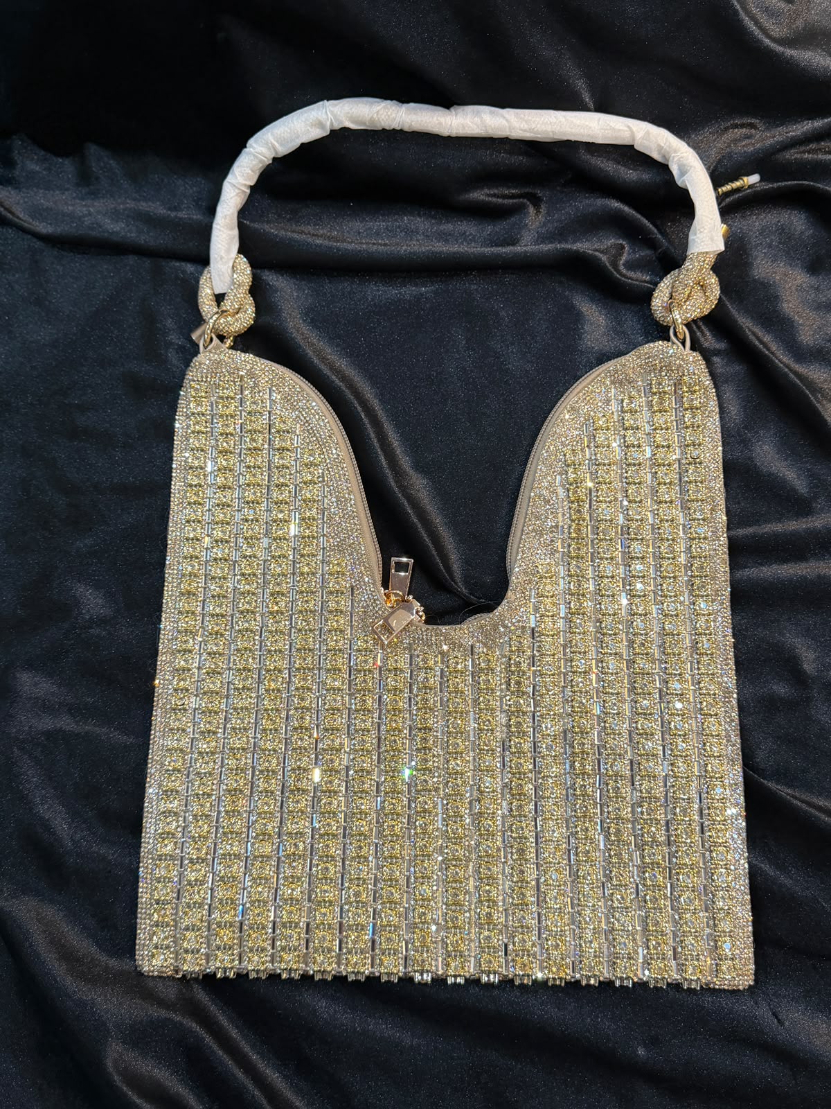 Beautiful Luxury Silver Zircon Bag- New Arrival