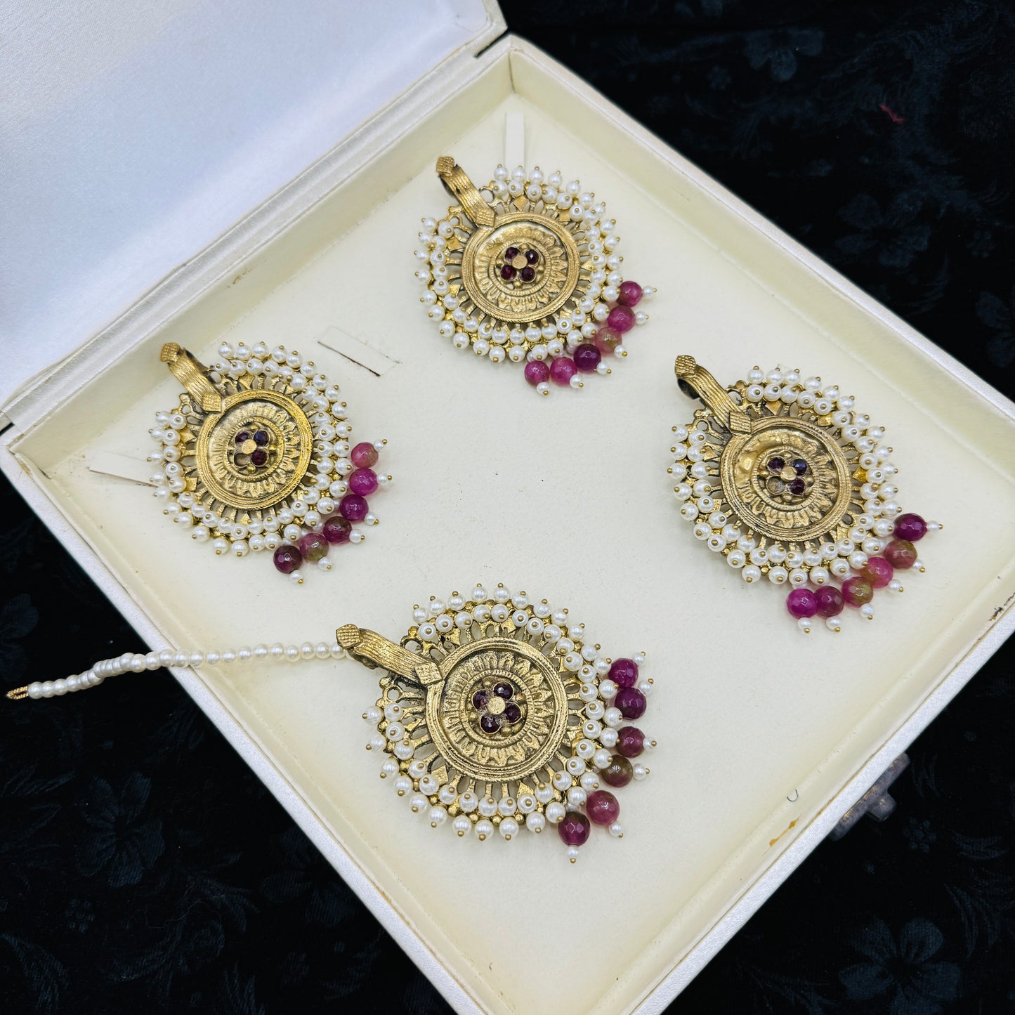 Beautiful new Design Gajra Earrings With matching Ring & Teeka