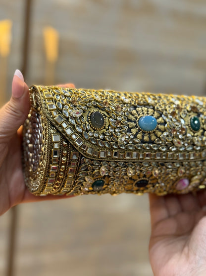 Beautiful Round Kundan Clutch
