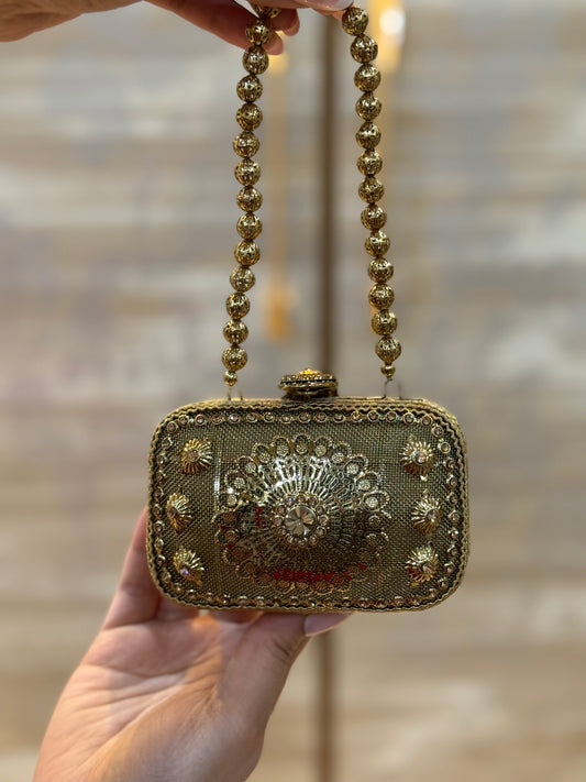 Heer Collection Clutch