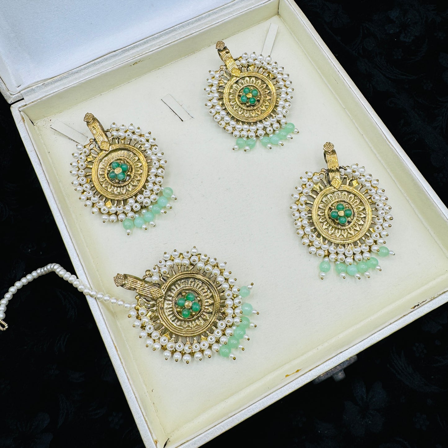 Beautiful new Design Gajra Earrings With matching Ring & Teeka