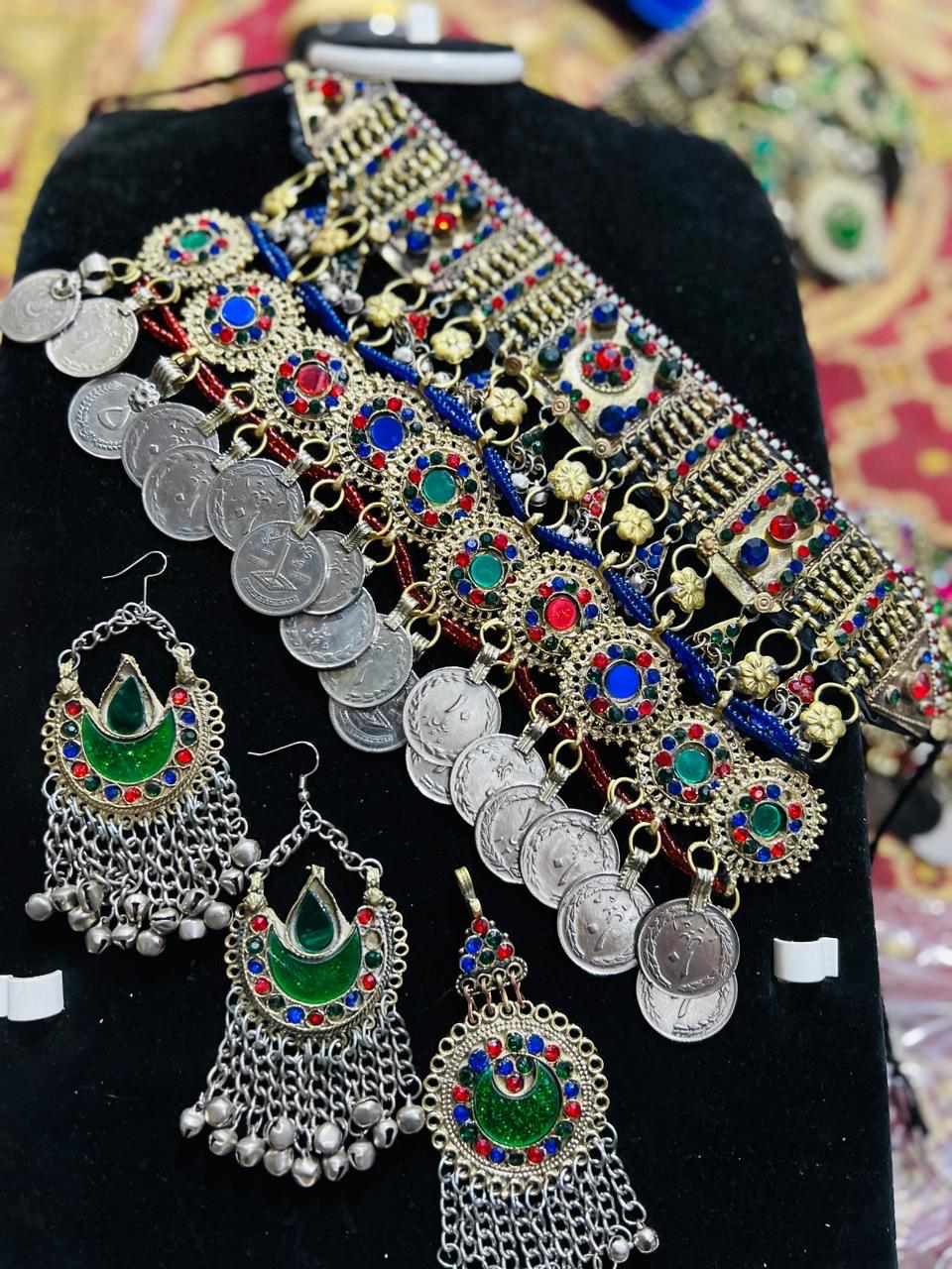 AFGHANI ANTIQUE CHOKER SET