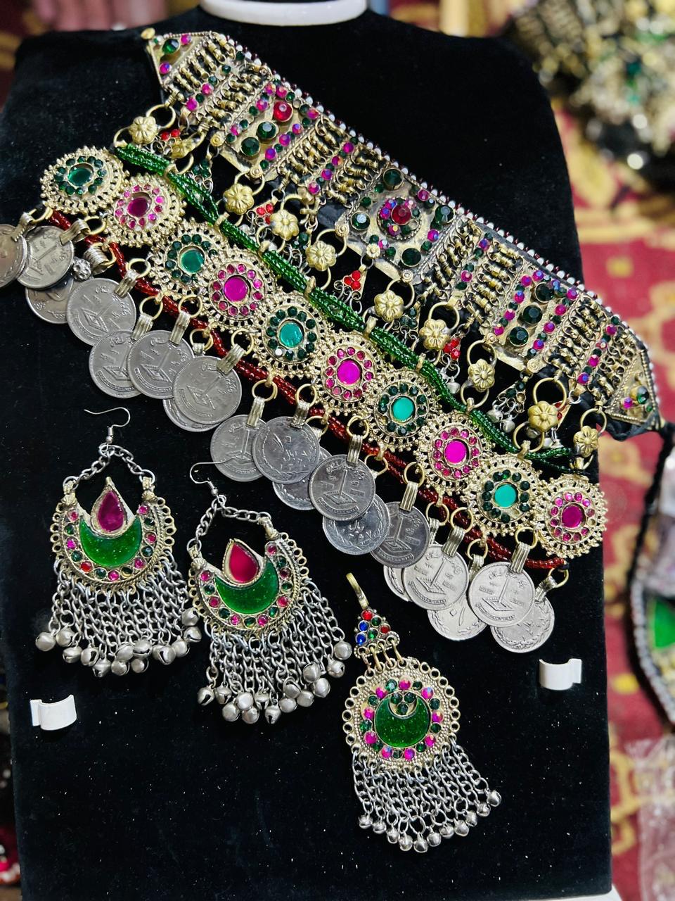 AFGHANI ANTIQUE CHOKER SET