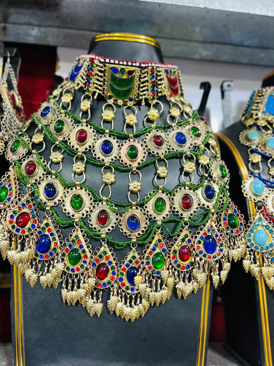 AFGHANI ANTIQUE CHOKER SET