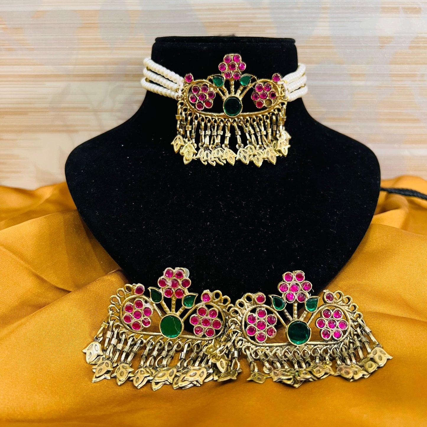 Jasmine Choker Set