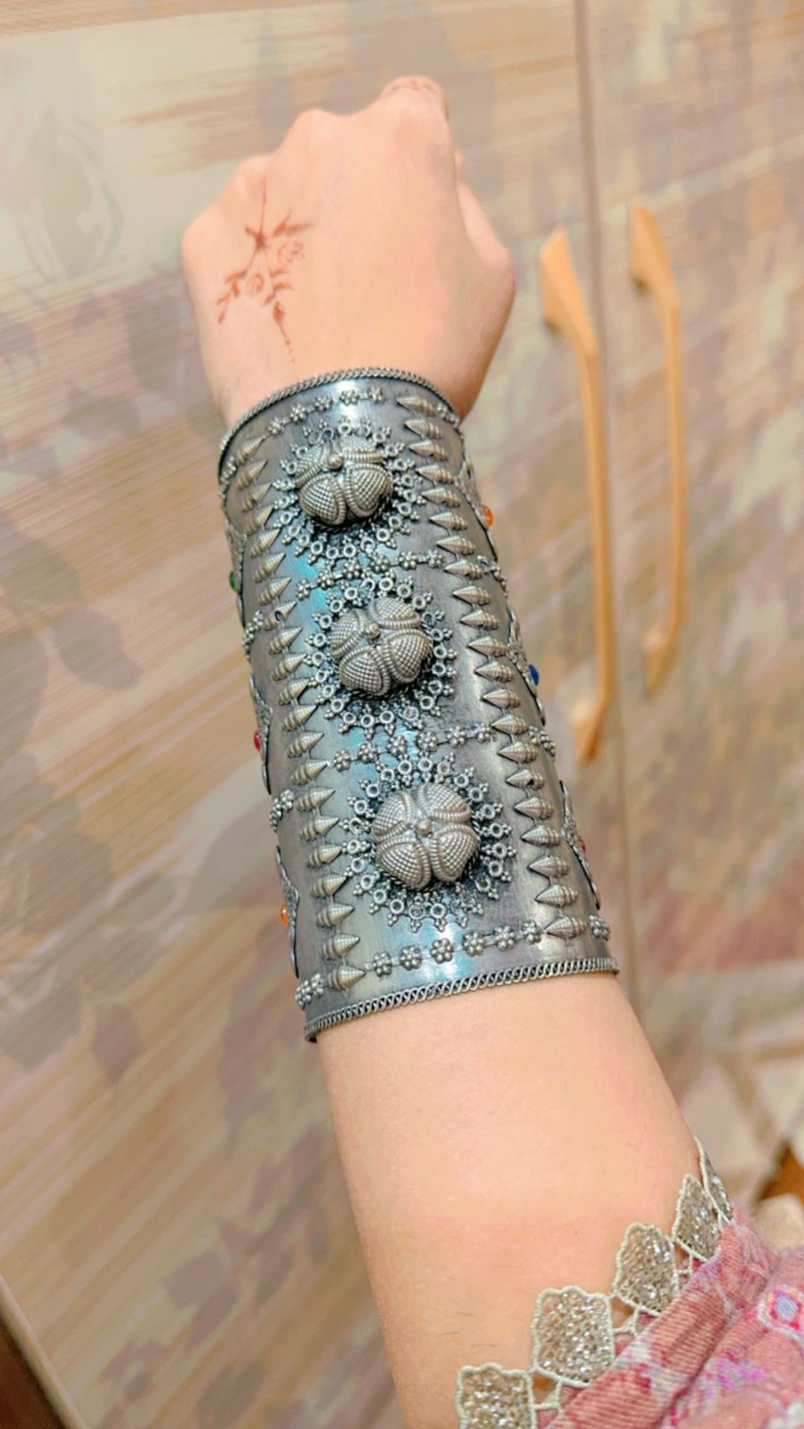 Oxidise Glass Bangles