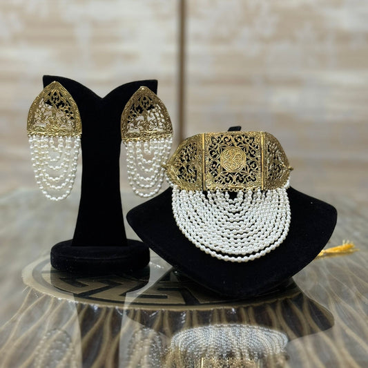 Aliya Choker Set