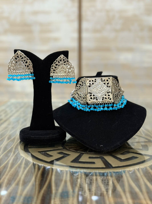 Blue Pearls Choker Set