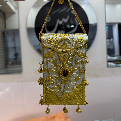New Golden 2tune_Trending Clutch