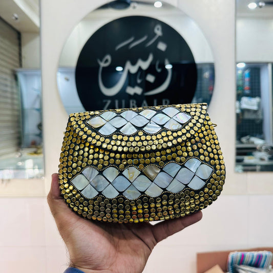 Indian Metal Clutch