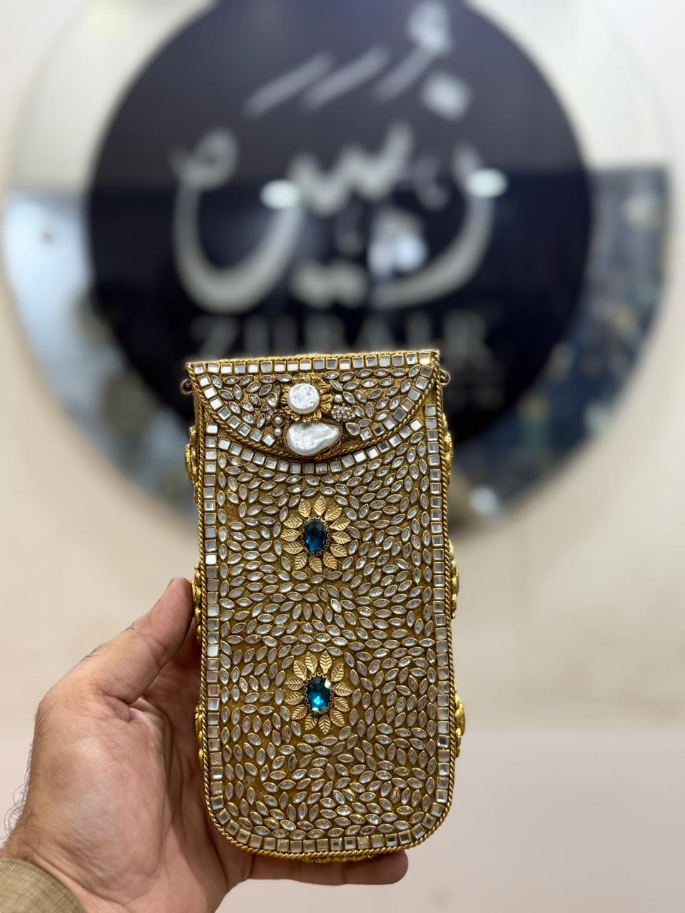 Handmade Kundan Metal Clutch_Mobile Shape_New Design 7