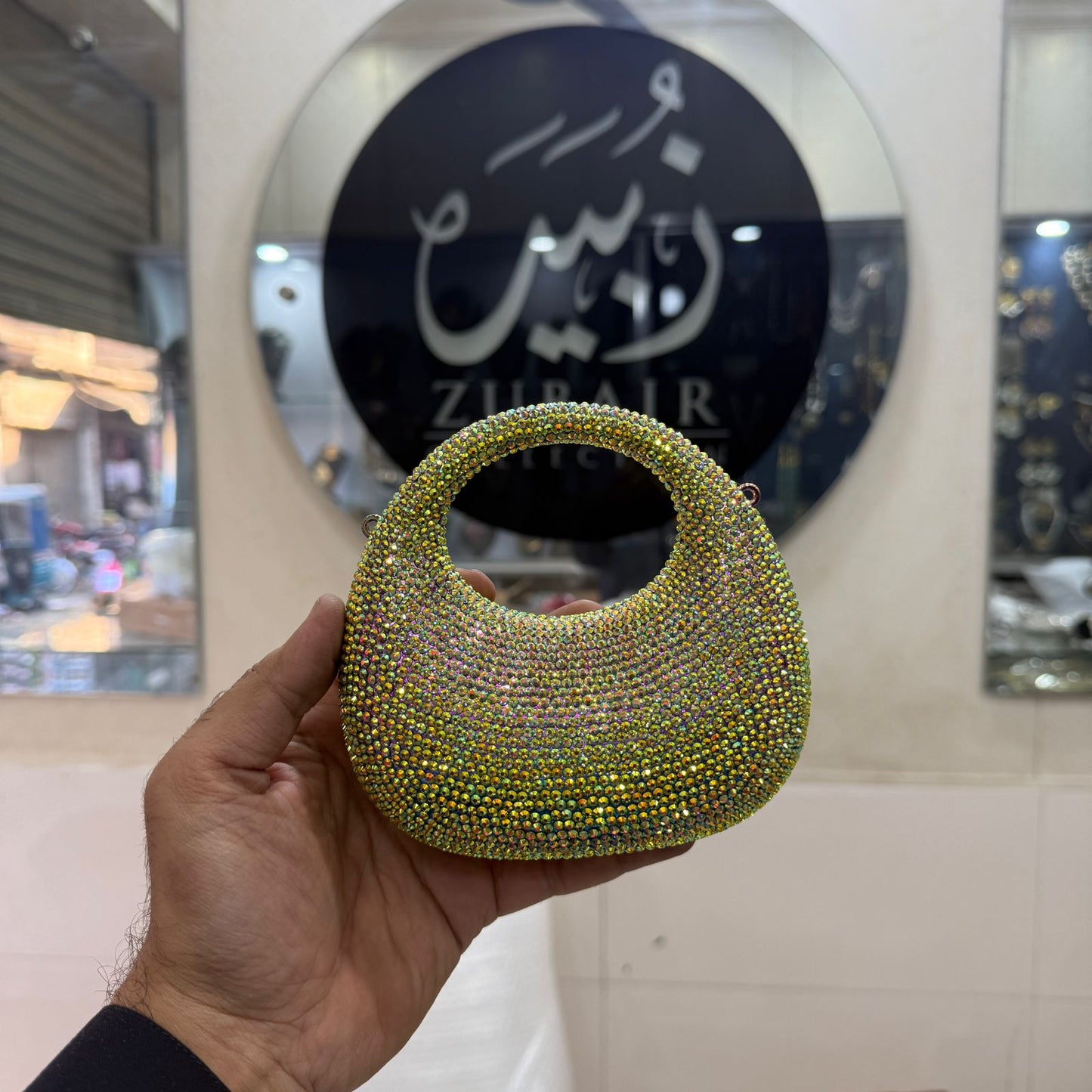 Acrylic Handmade Golden Beaded Clutch_Design 5