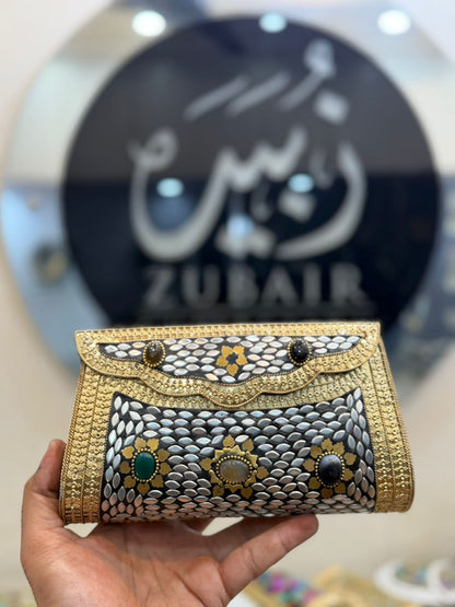 Indian GoldenClutch_Design 5