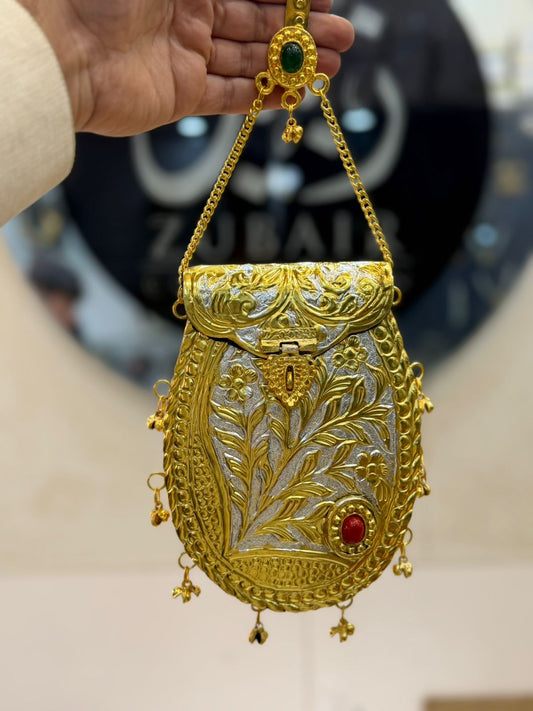Stylish Golden 2-Tune Metal Clutches_Design 1