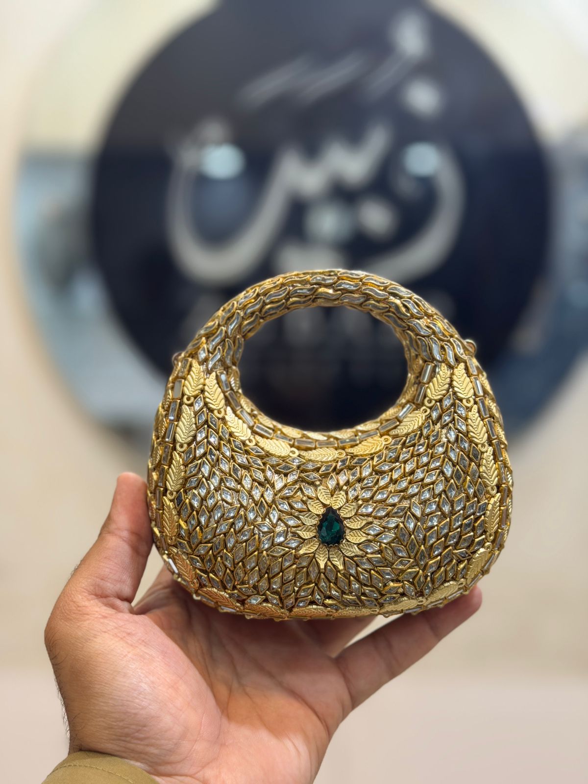 Stylish Kundan Moon Clutch_Design 4