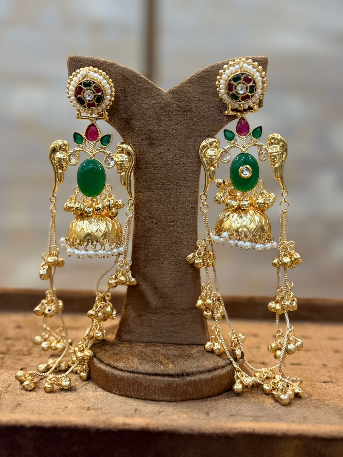 Stylish Luxury Kashmiri Golden Jhumkay_New Arrival 4