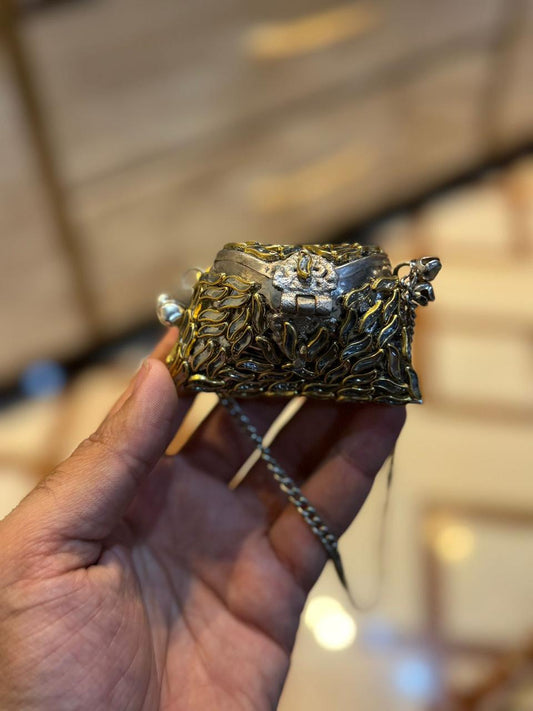 Stylish Indian Kundan Metal Clutch_Small Size_New Arrival
