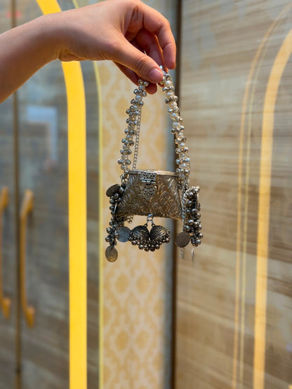 Stylish Indian Kundan Metal Clutch_Small Size_New Arrival