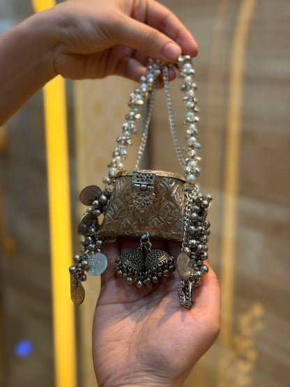 Stylish Indian Kundan Metal Clutch_Small Size_New Arrival