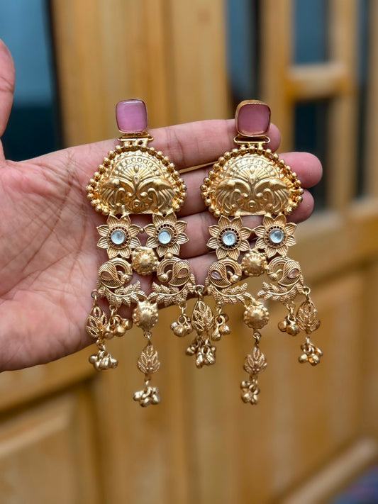 Stylish Luxury Kashmiri Golden Jhumkay_New Arrival 3