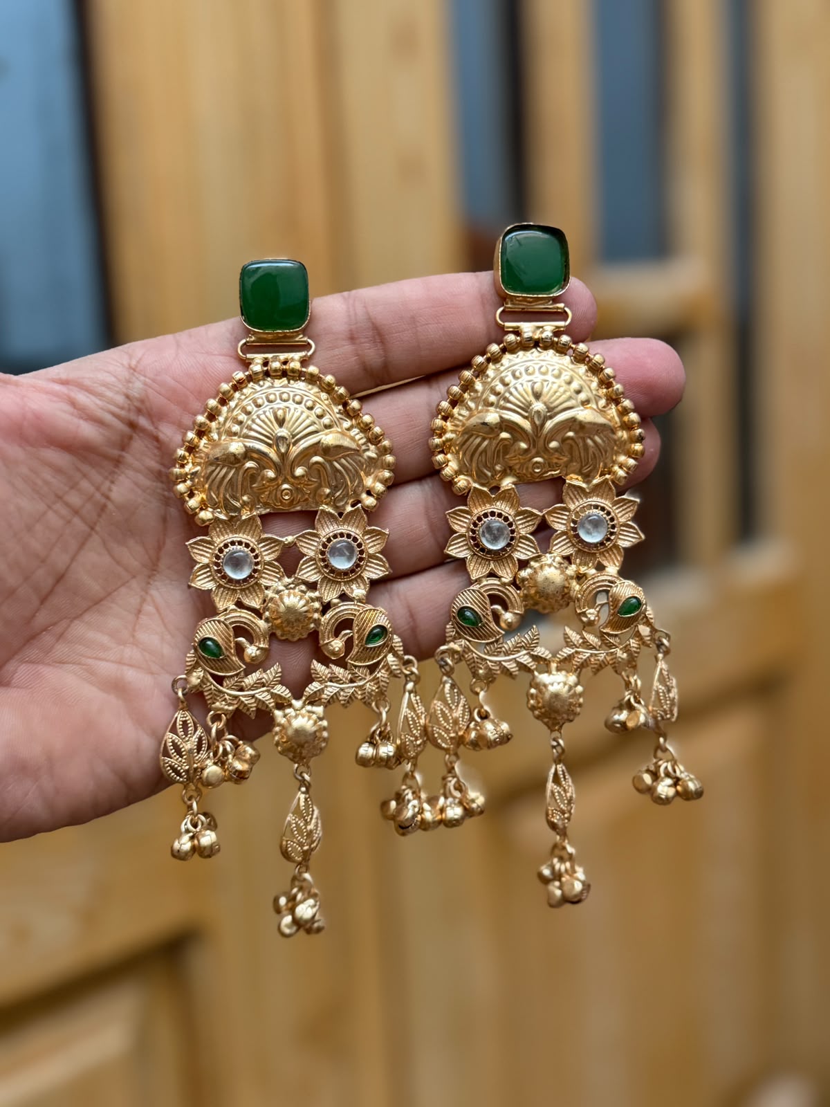 Stylish Luxury Kashmiri Golden Jhumkay_New Arrival 5