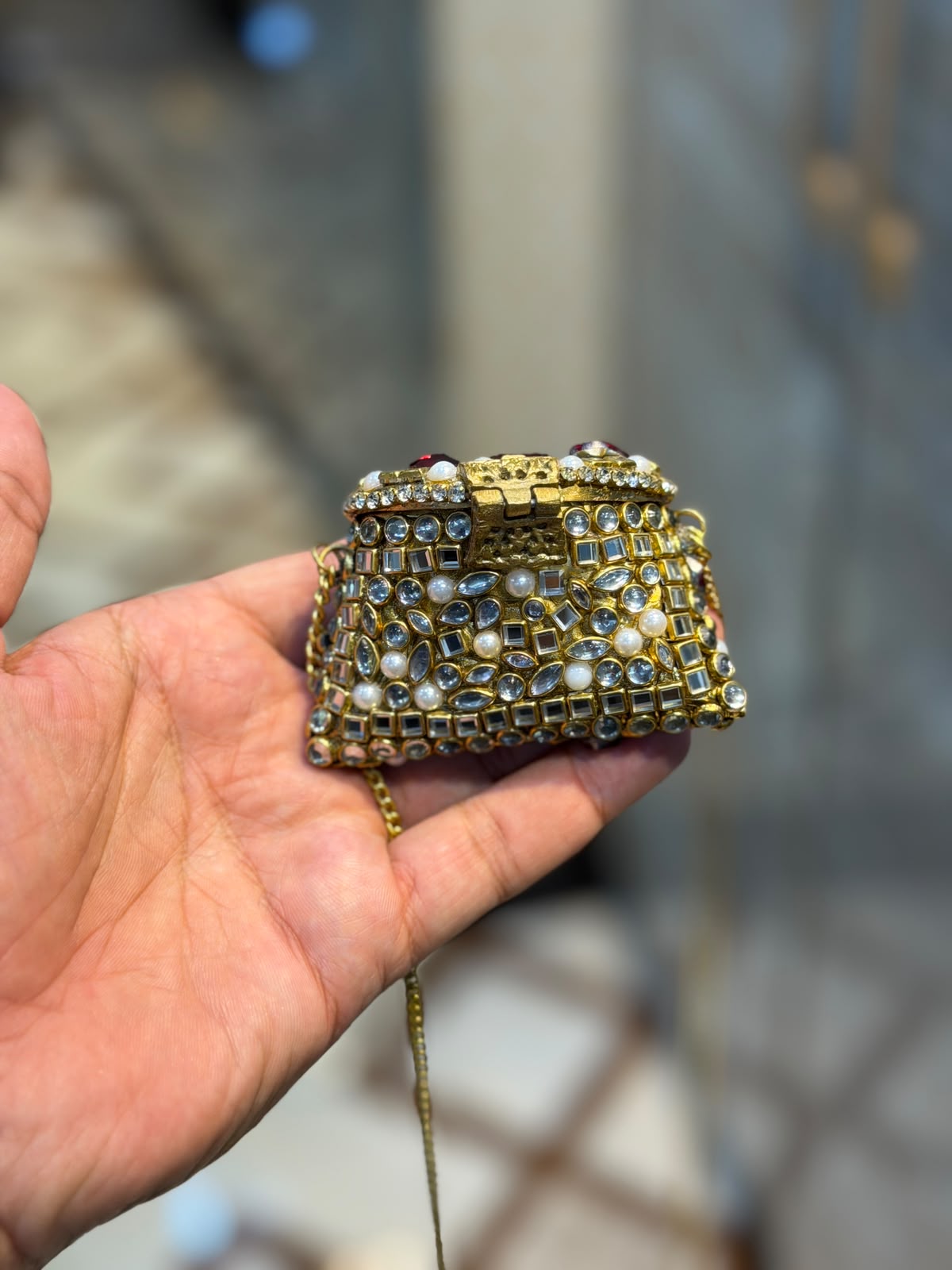 Stylish Indian Kundan Metal Clutch_Small Size_New Arrival