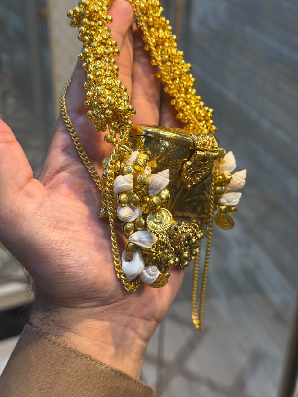 Stylish Indian Kundan Metal Clutch_Small Size_New Arrival