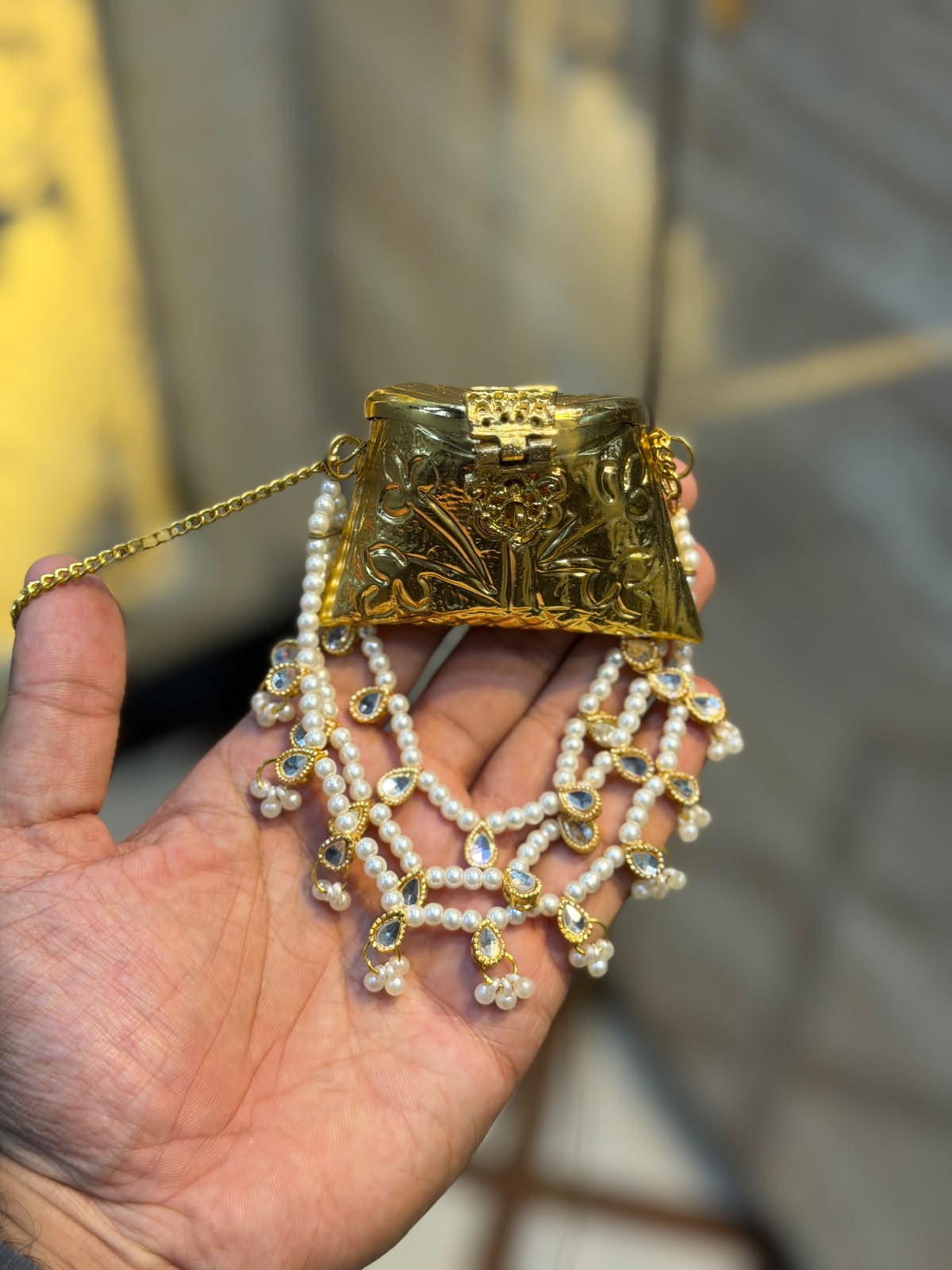Stylish Indian Kundan Metal Clutch_Small Size_New Arrival