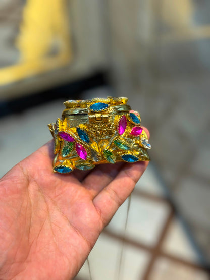 Stylish Indian Kundan Metal Clutch_Small Size_New Arrival