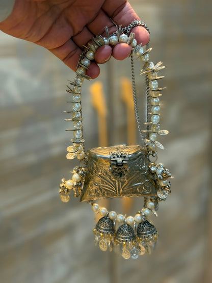Stylish Indian Kundan Metal Clutch_Small Size_New Arrival