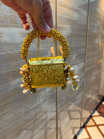 Stylish Luxury Golden Designer Metal Clutch_Wedding Collection_New Arrival