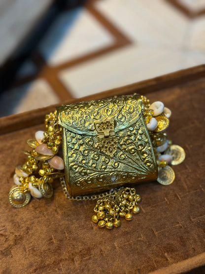 Stylish Luxury Golden Designer Metal Clutch_Wedding Collection_New Arrival