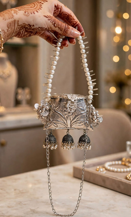 Stylish Indian Silver  Metal Clutch_Small Size_New Arrival