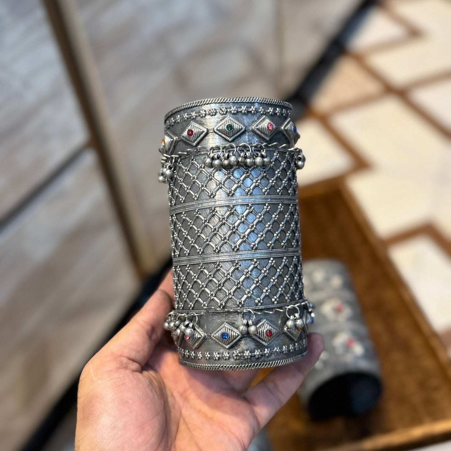 Large Oxidise Bangles_5 Design